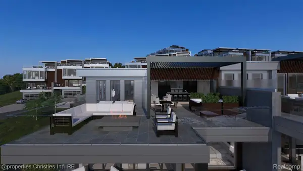 3575 Charlevoix Avenue #5, Petoskey, MI 49770