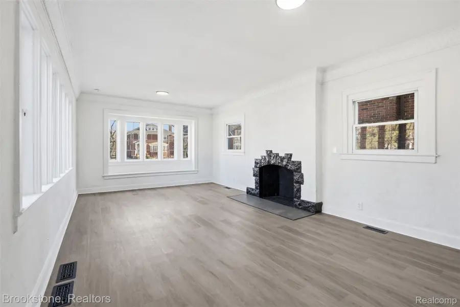 8951 La Salle Boulevard, Detroit, MI 48206 - #2