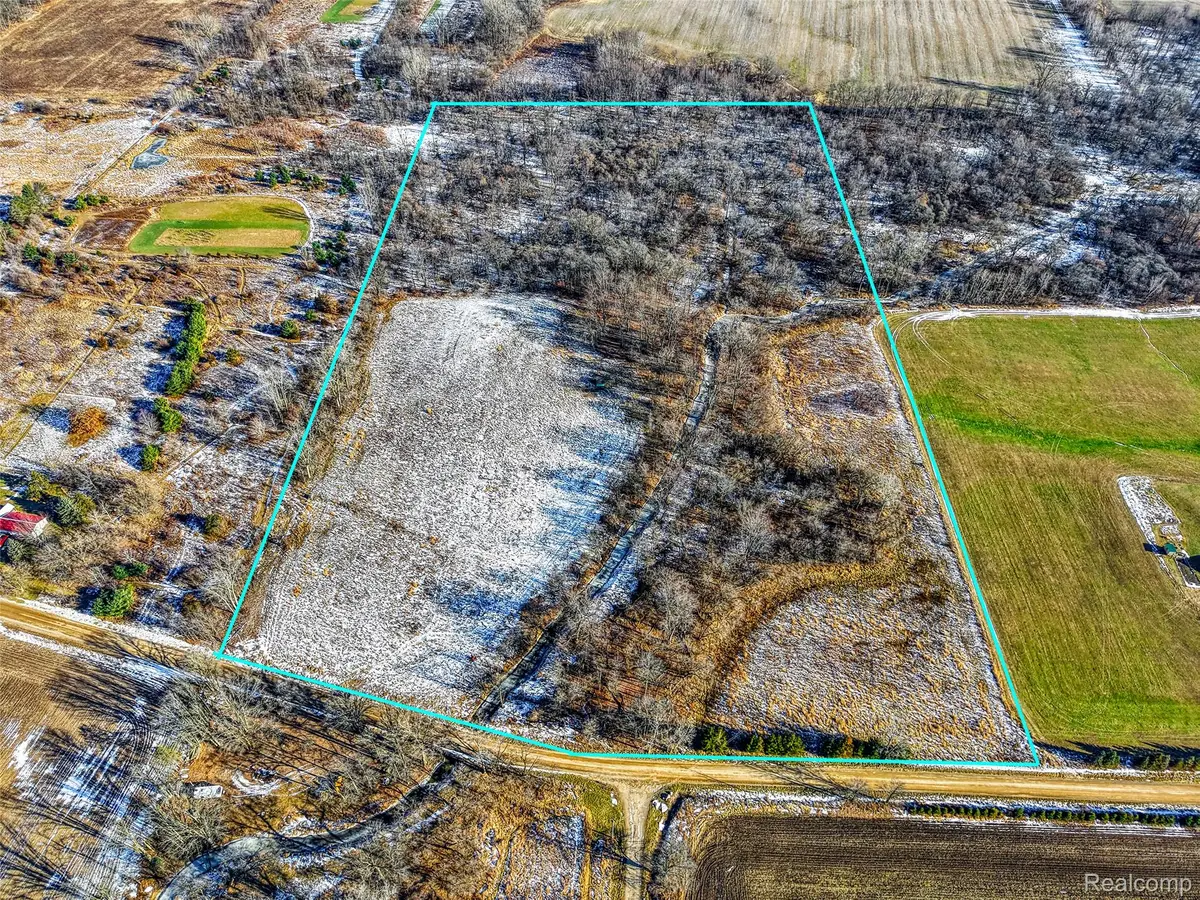 10525 Godfrey Road, Bancroft, MI 48414 - Image #1