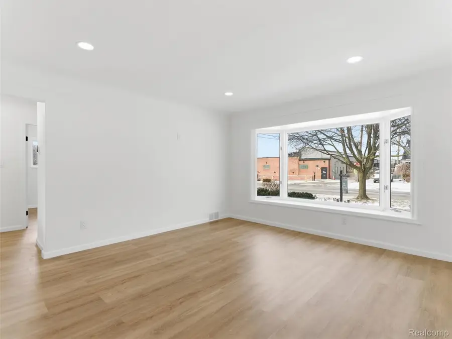 1544 Sheffield Road, Birmingham, MI 48009 - Image #3