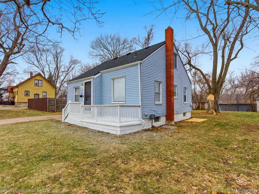 685 Northway Drive, Pontiac, MI 48342 - Image #3