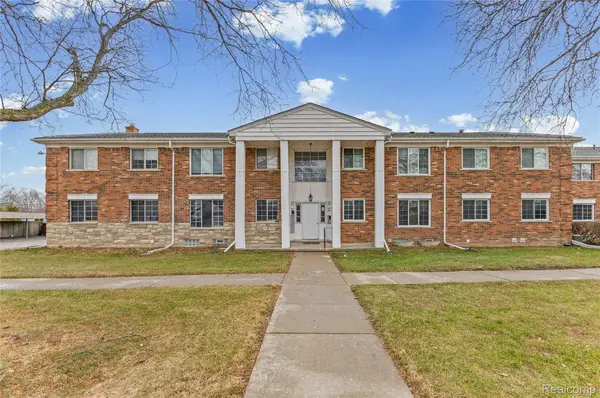 22592 Masonic Boulevard, StClairShores, MI 48082