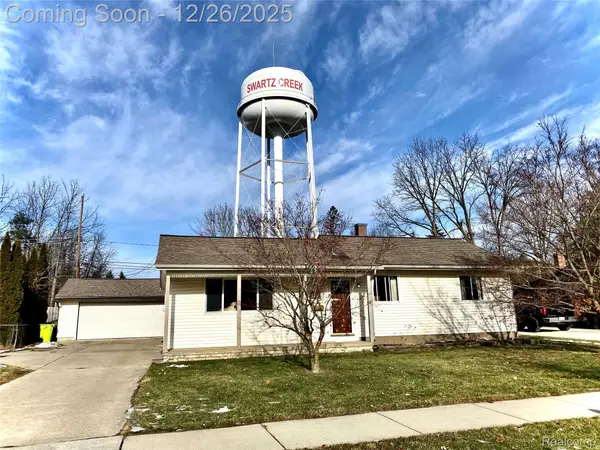 8474 Chesterfield Drive, SwartzCreek, MI 48473