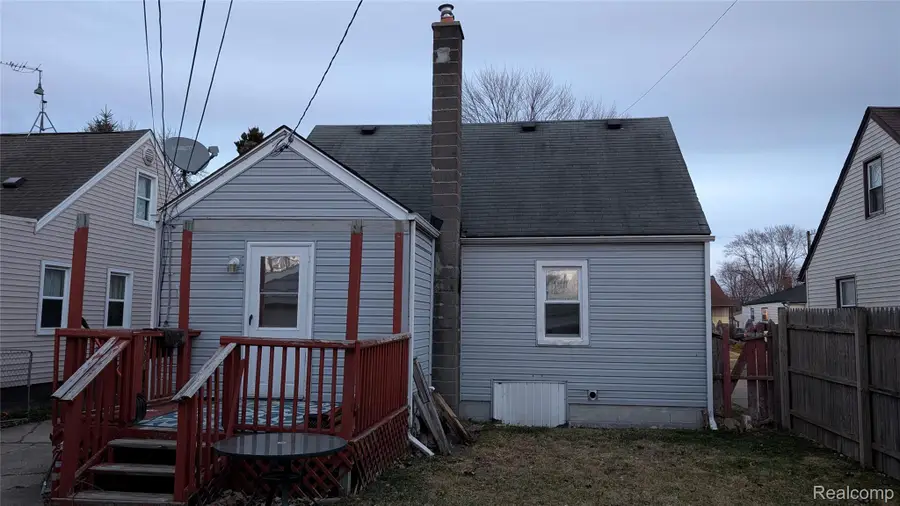 26431 Clancy Street, Roseville, MI 48066 - Image #3