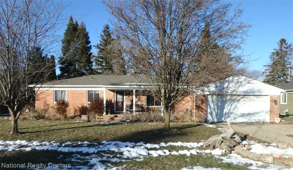 3522 Lorena Drive, Waterford, MI 48329