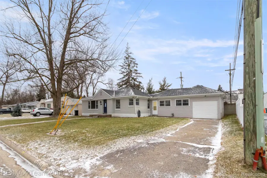 18943 Lathers Street, Livonia, MI 48152 - Image #3