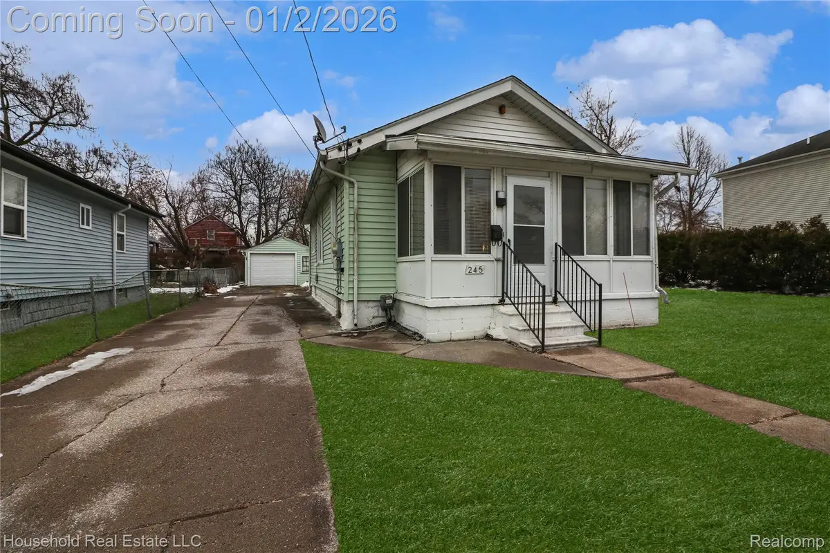 245 S Edith Street, Pontiac, MI 48342 - Image #1
