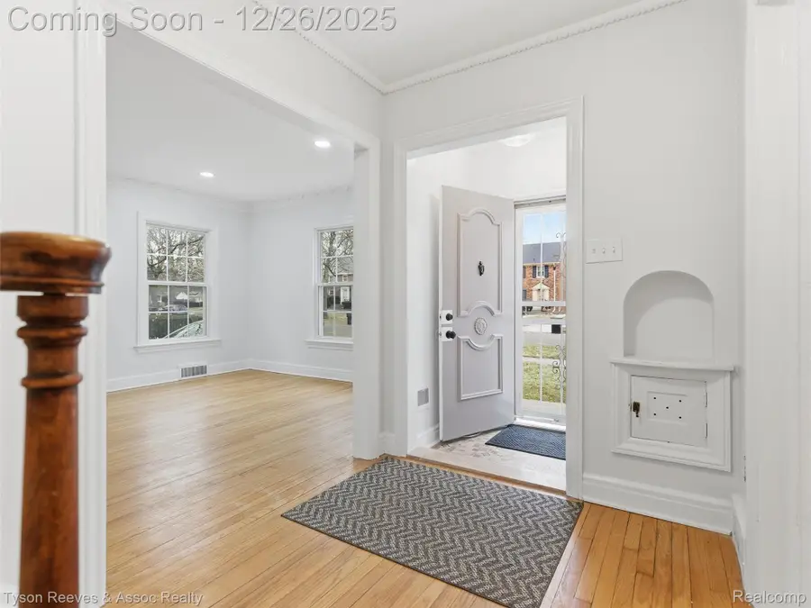 14405 Stahelin Avenue, Detroit, MI 48223 - Image #3