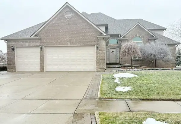 56285 Tournament Lane, Macomb, MI 48042