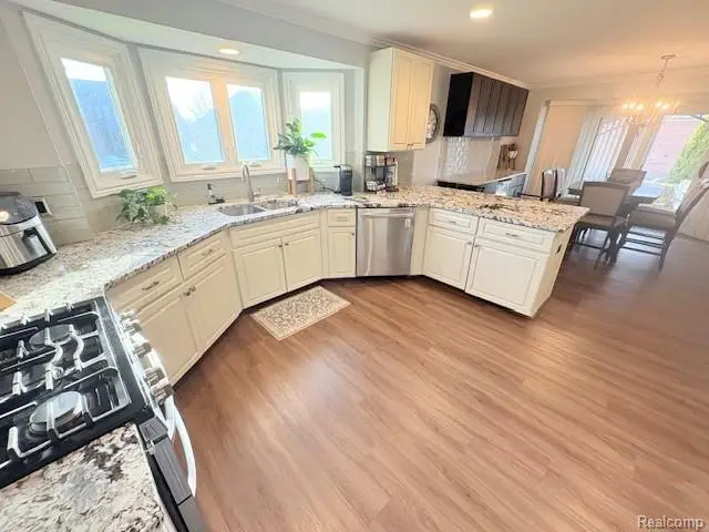 56285 Tournament Lane, Macomb, MI 48042 - Image #3