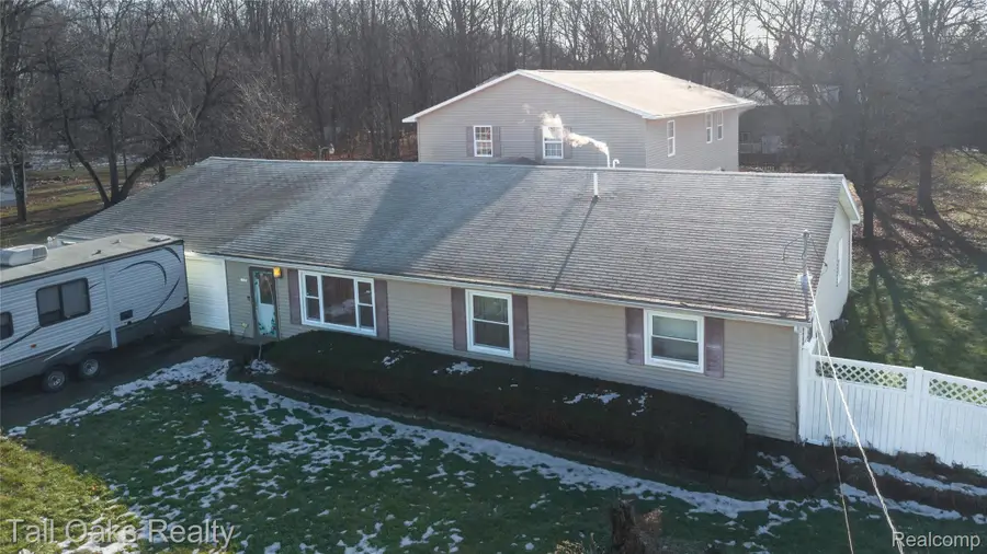 6054 E Pierson Road, Flint, MI 48506 - Image #2