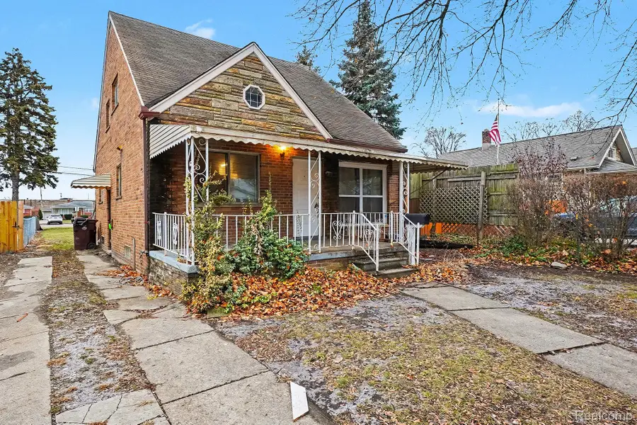 7356 Wiegand, Center Line, MI 48015 - Image #2