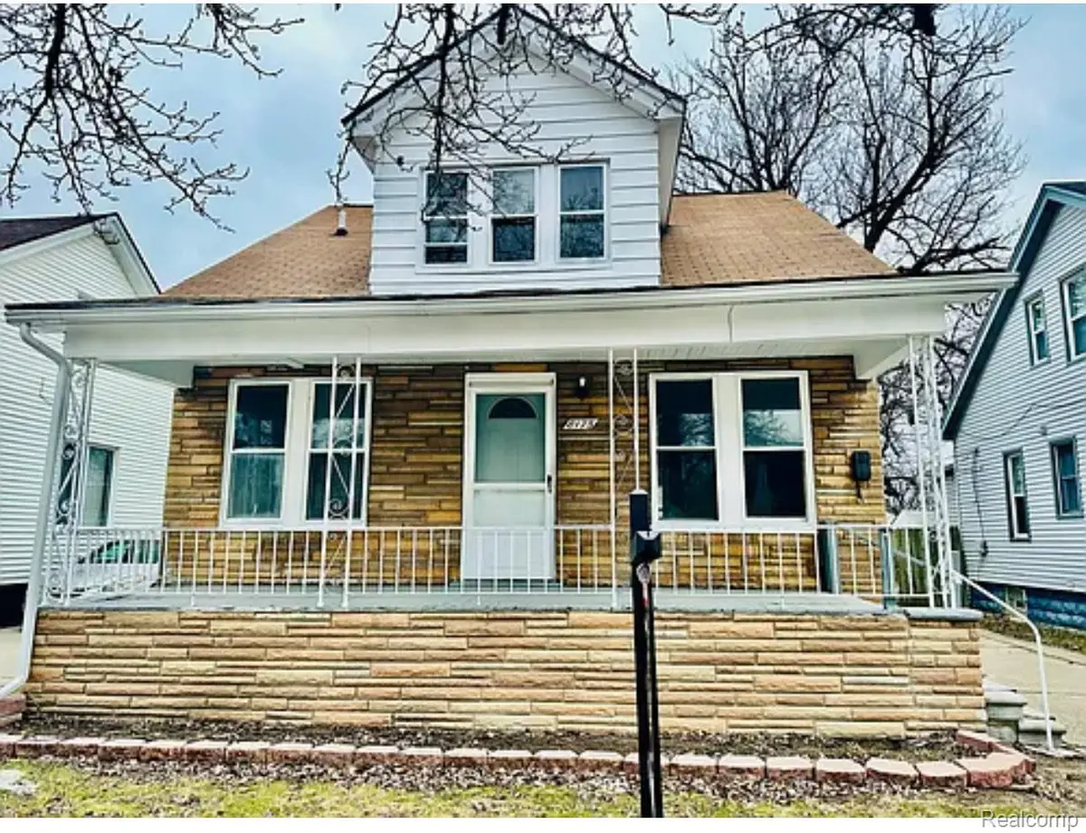 8175 Central, Center Line, MI 48015 - #1