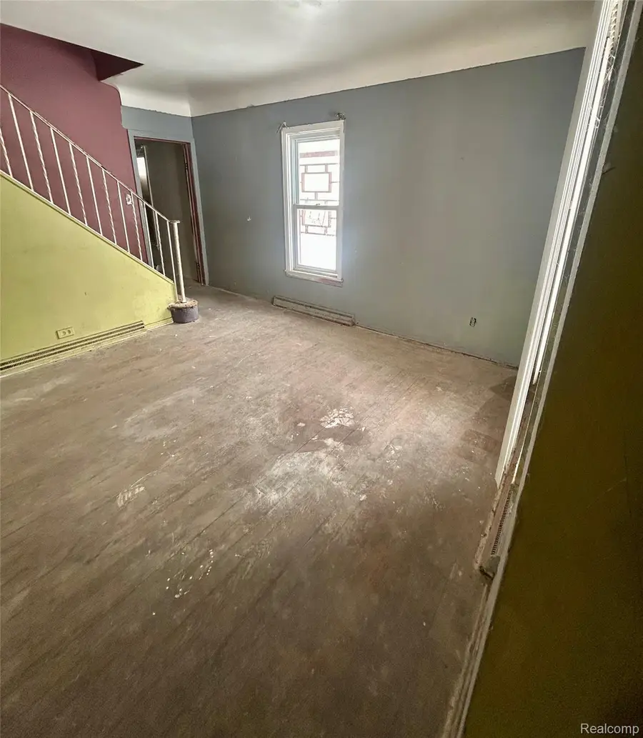 1025 Frost Street, Flint, MI 48504 - #2