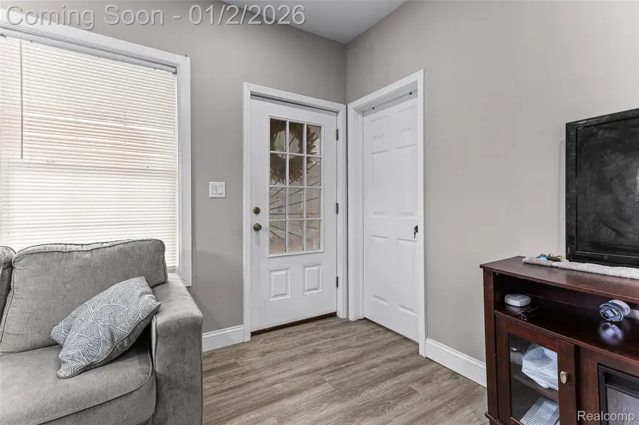 4472 French Road, Detroit, MI 48214 - Image #3