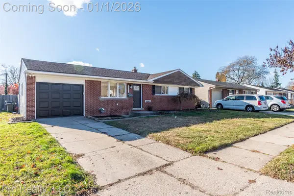 12904 Takoma Drive, SterlingHeights, MI 48313