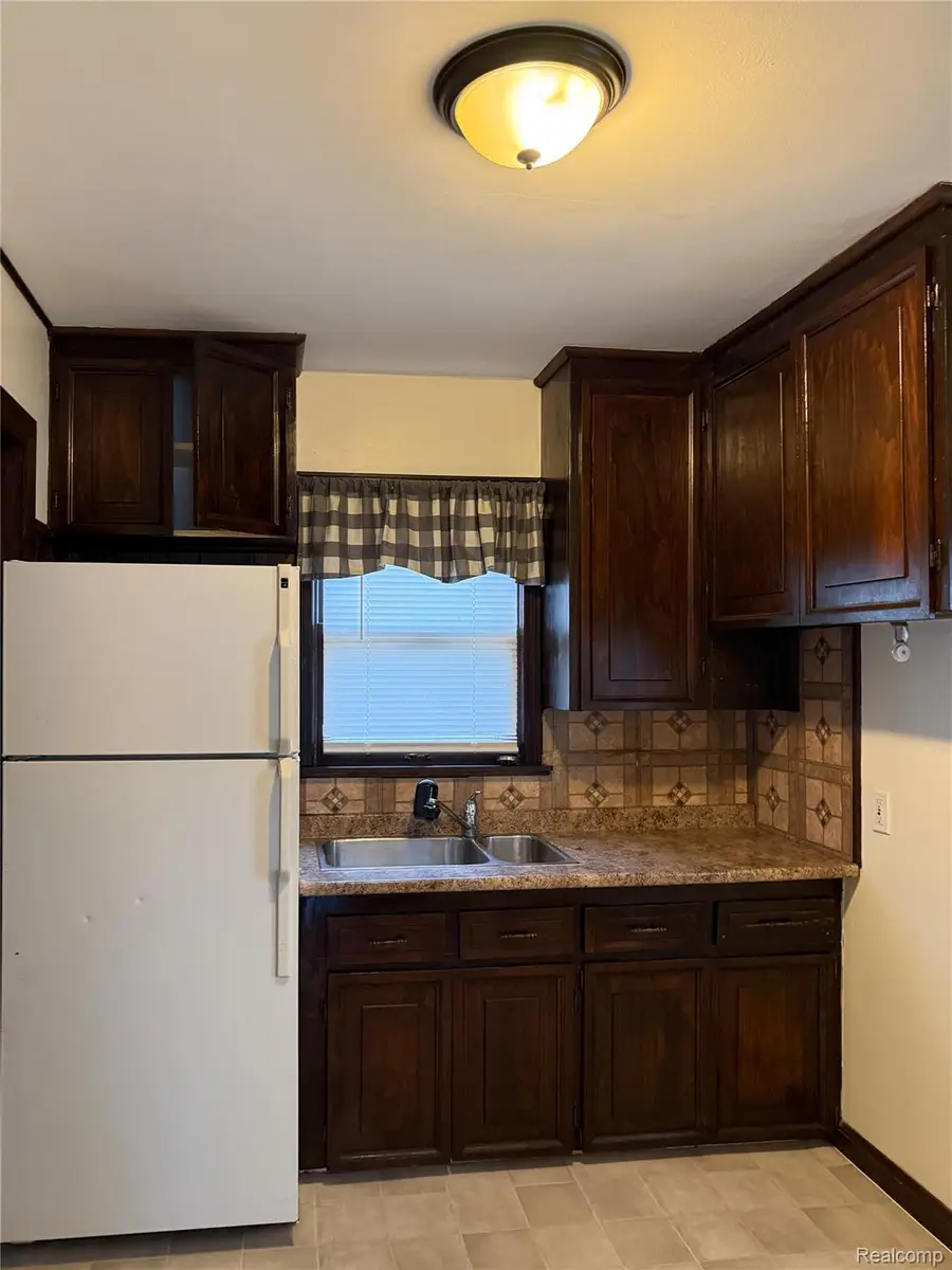 6037 Cooper Street, Taylor, MI 48180 - Image #3