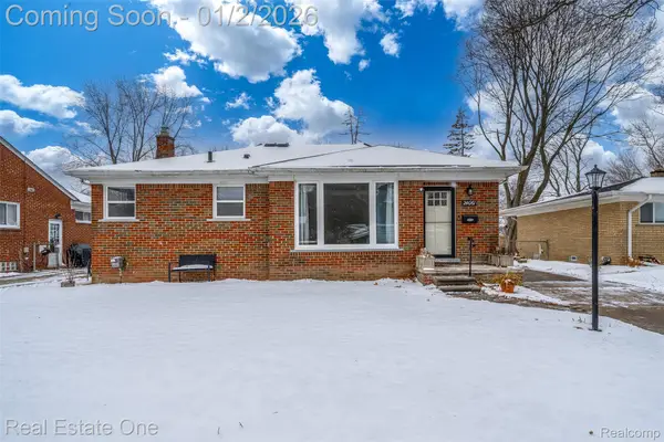 24061 Rosewood Street, OakPark, MI 48237