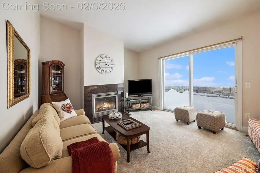 24516 Simmons Drive, Novi, MI 48374 - Image #2
