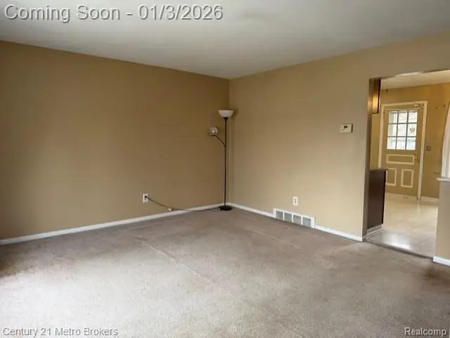 1408 Williamsburg Road, Flint, MI 48507 - Image #2