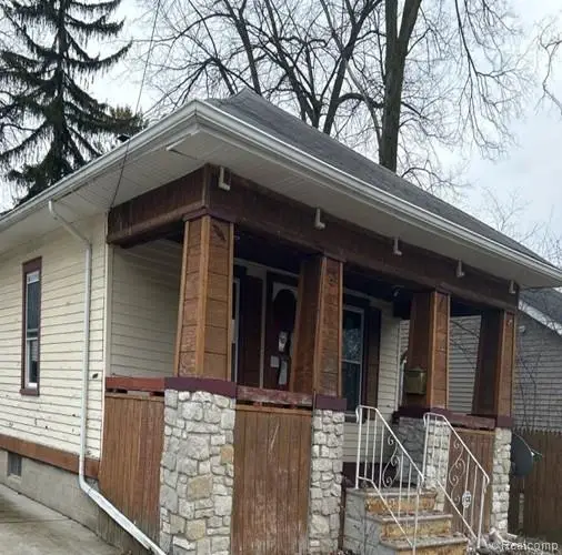 1928 Parkwood Avenue, Saginaw, MI 48601 - Image #3