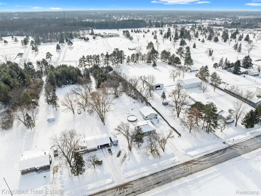 1268 E Dodge Road, Thetford, MI 48458 - Image #3