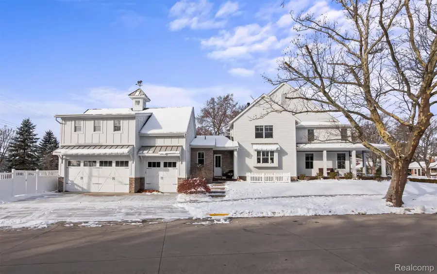 1798 Pembroke Road, Birmingham, MI 48009 - Image #2