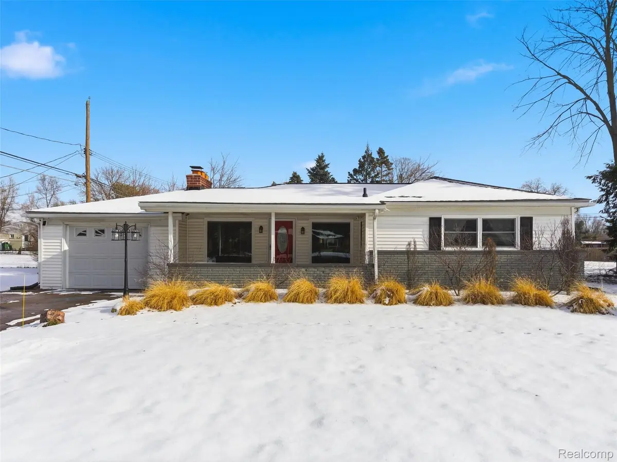 48940 Cardinal Street, Shelby Charter Township, MI 48317 - Image #1