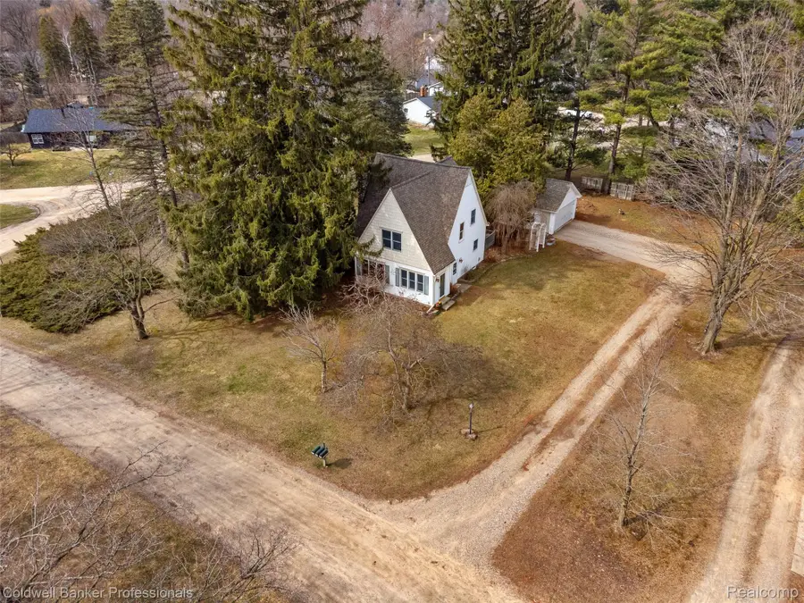 6516 E Church Street, Clarkston, MI 48346 - #2