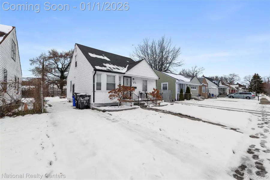 7635 Ashton Avenue, Detroit, MI 48228 - #3
