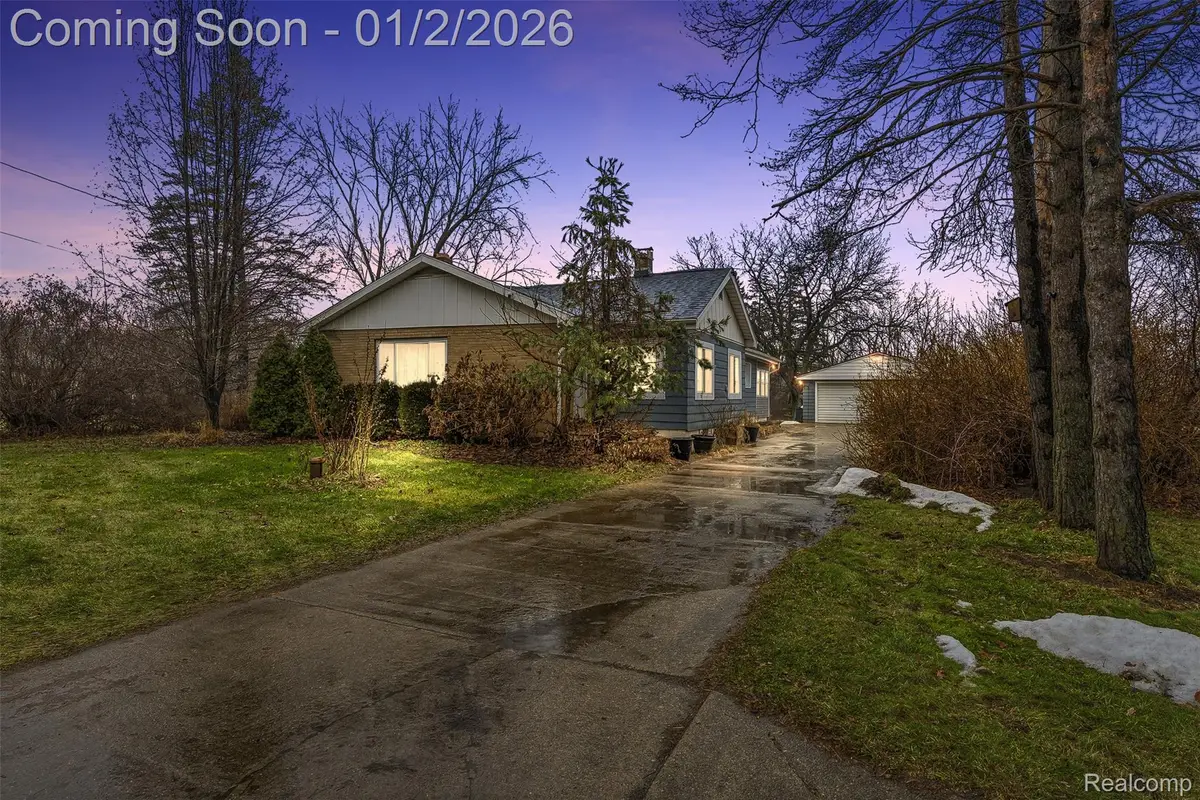 7029 Porter Road, Grand Blanc Charter Township, MI 48439 - Image #1