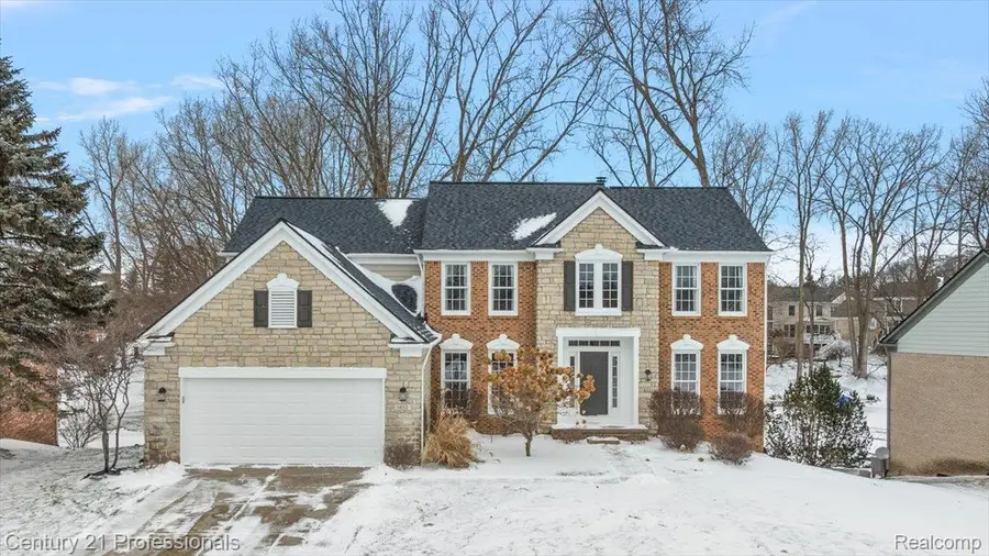 1412 Marina Pointe Boulevard, Orion, MI 48362 - Image #2