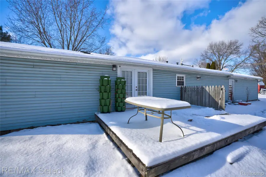 11061 Main Road, Fenton, MI 48430 - Image #3