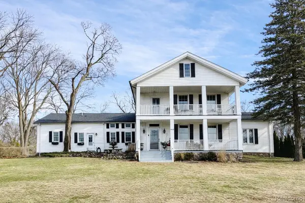 549 Grixdale Lane, Waterford, MI 48328