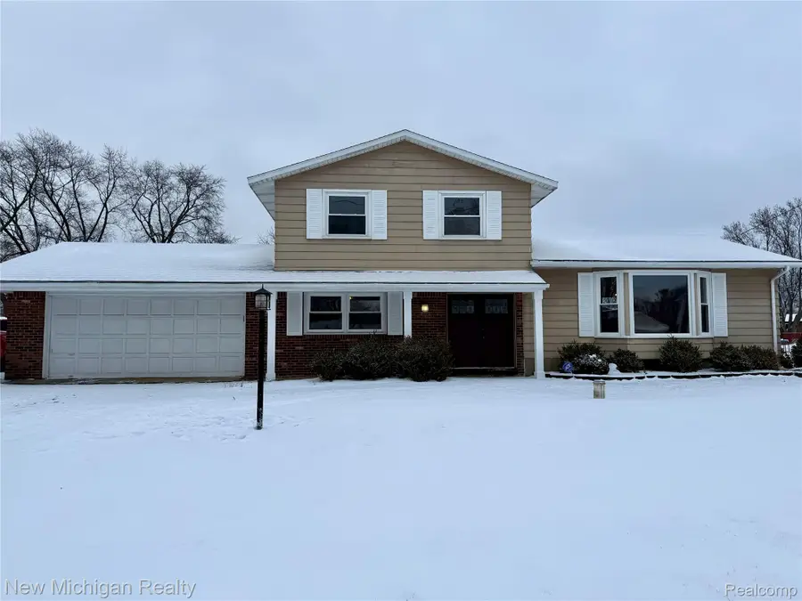 4447 Mount Vernon Pass, Flint Charter Township, MI 48473 - Image #3
