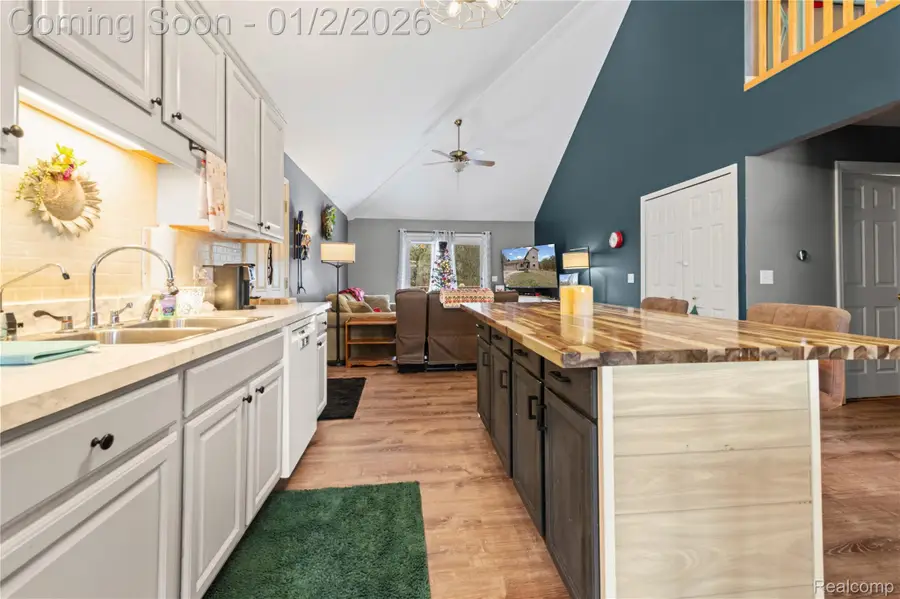 8095 Torrey Road, Mundy Township, MI 48439 - Image #3