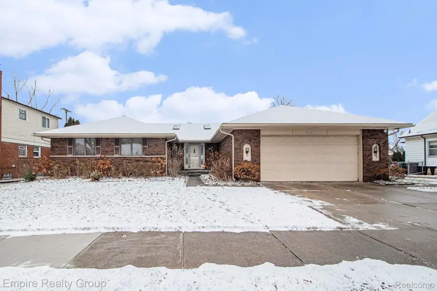 2551 Pardee Avenue, Dearborn, MI 48124 - Image #2