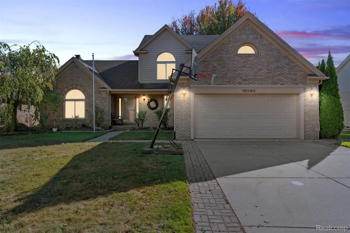 16040 Violet Drive, Macomb, MI 48042 - Image #1