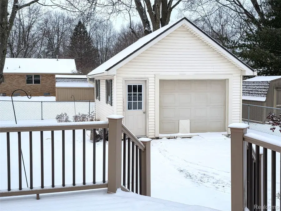 819 Meadow Drive, Davison, MI 48423 - Image #3