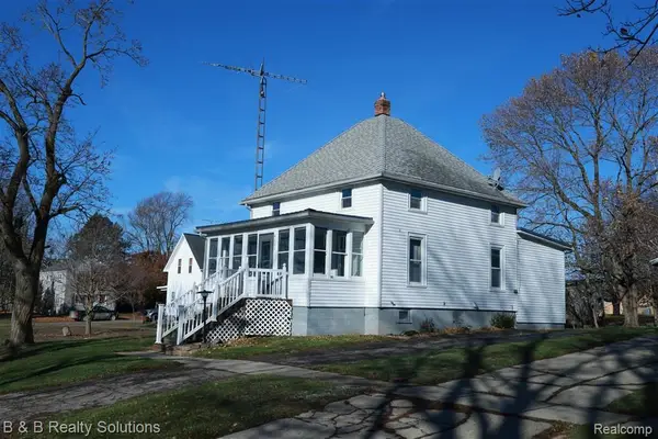 4131 Pleasant Street, NorthBranch, MI 48461