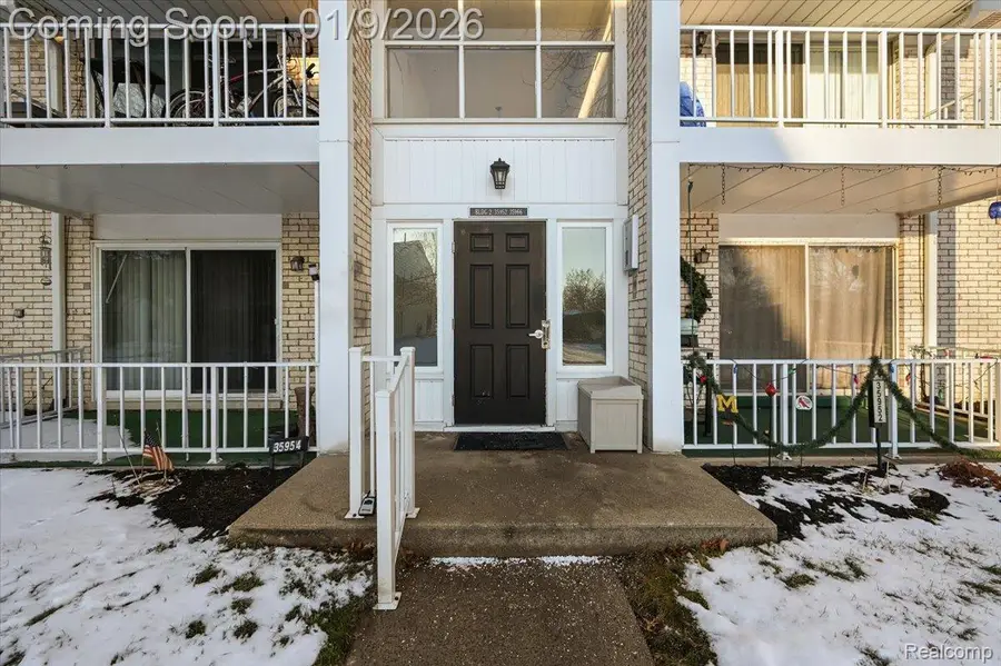 35962 Ann Arbor Trail #206, Livonia, MI 48150 - Image #3