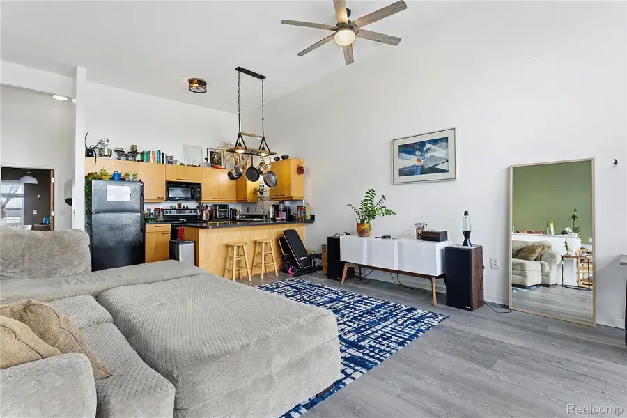 72 Clinton Street, Mount Clemens, MI 48043 - Image #3