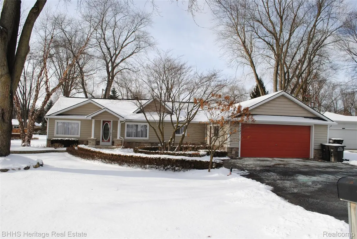 15473 Park Lane, Plymouth, MI 48170 - Image #1
