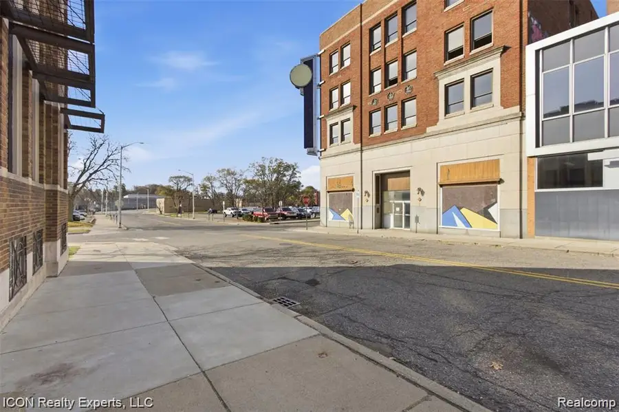 50 Wayne Street, Pontiac, MI 48342 - Image #3