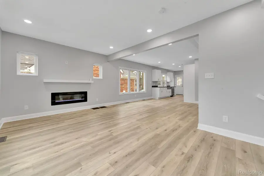 5291 Devonshire Road, Detroit, MI 48224 - Image #2