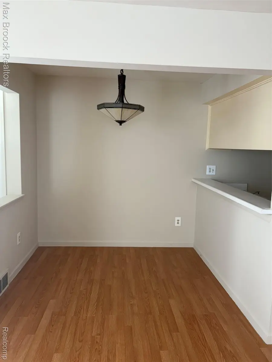 35122 Terrybrook Drive, Sterling Heights, MI 48312 - Image #3