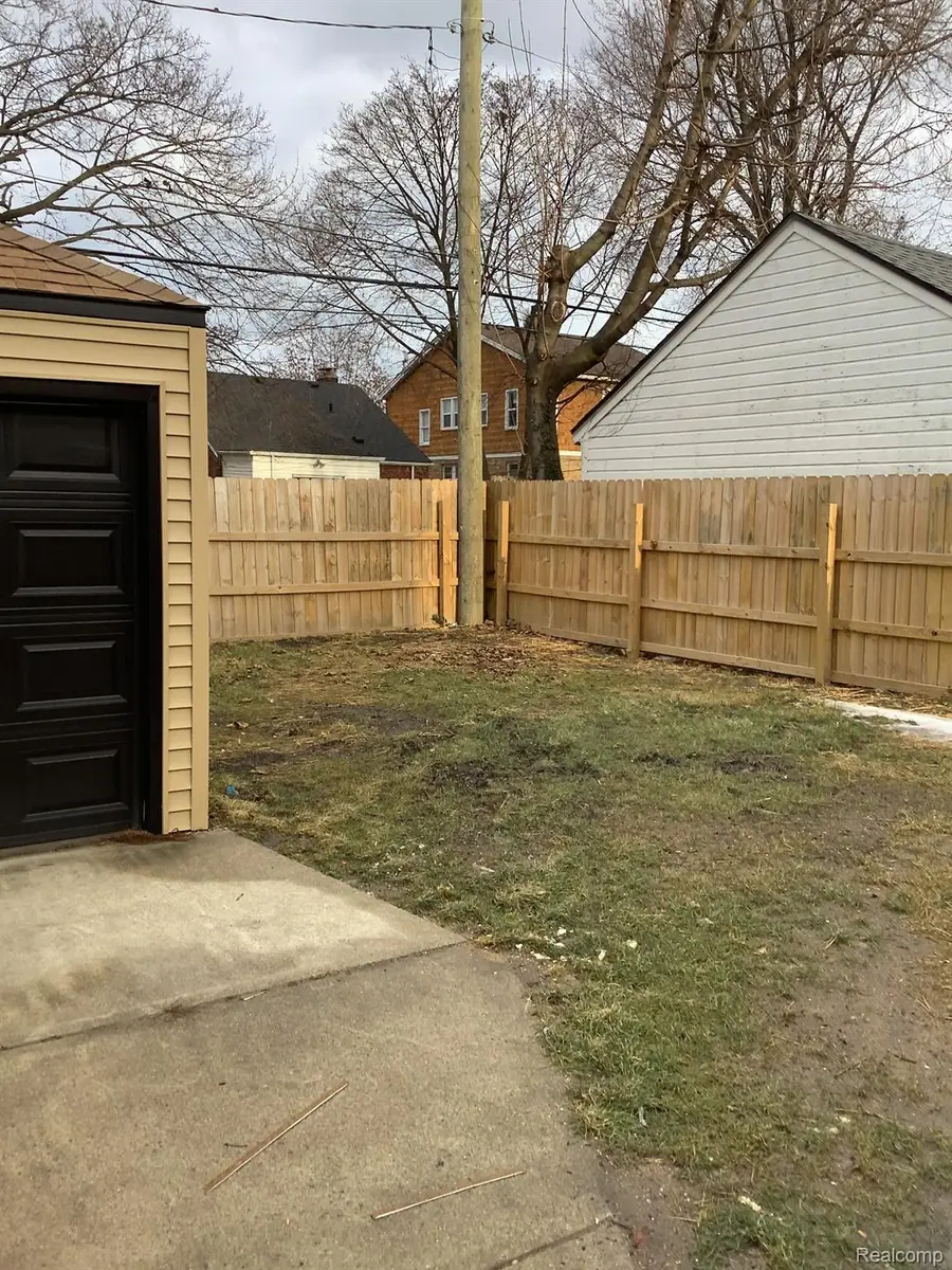 6174 Bishop Street, Detroit, MI 48224 - Image #2