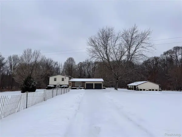 5376 Owosso Road, Fowlerville, MI 48836