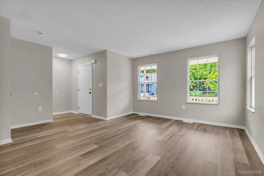 7658 Desoto Street, Detroit, MI 48238 - Image #3