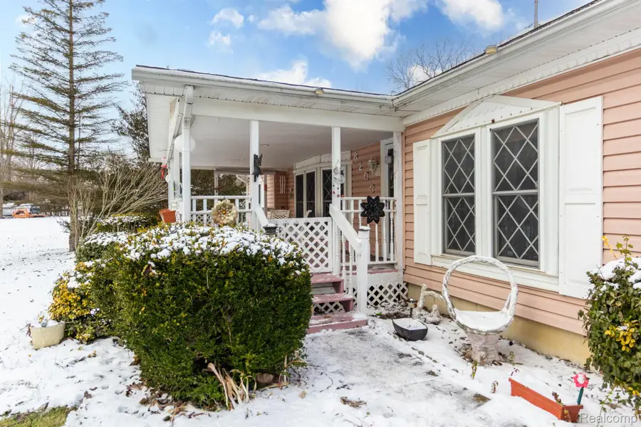 8200 Oakville Waltz Road, Belleville, MI 48111 - Image #3